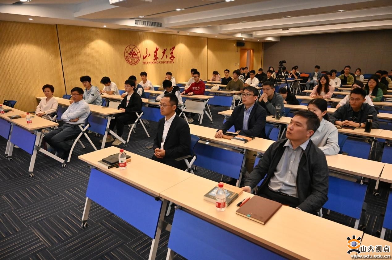 1713957990475069141.jpg 7DF9C